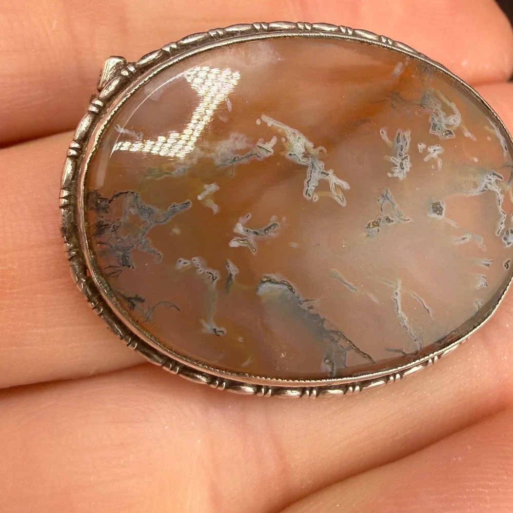 Vintage Estate Brooch Silver Tone Polished Stone Oval Nature Western